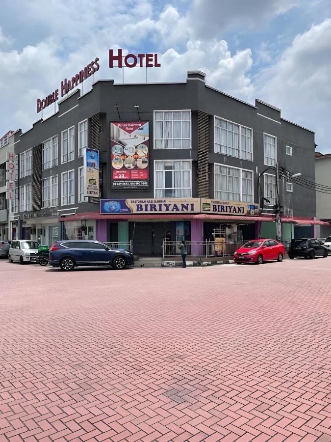 Double Happiness Hotel Sitiawan Exterior photo